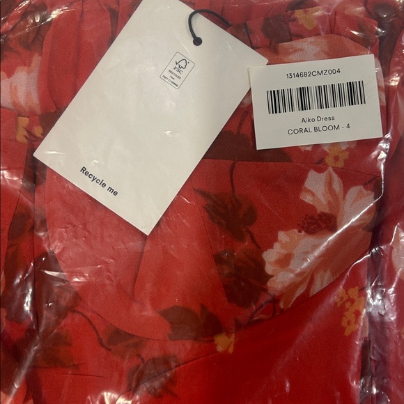 NWT • Aiko dress in coral bloom - Picture 4 of 8